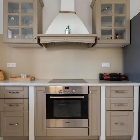 Villa Orasea With Private Pool *