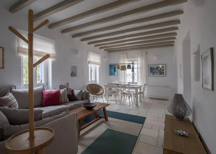 Villa Orasea With Private Pool